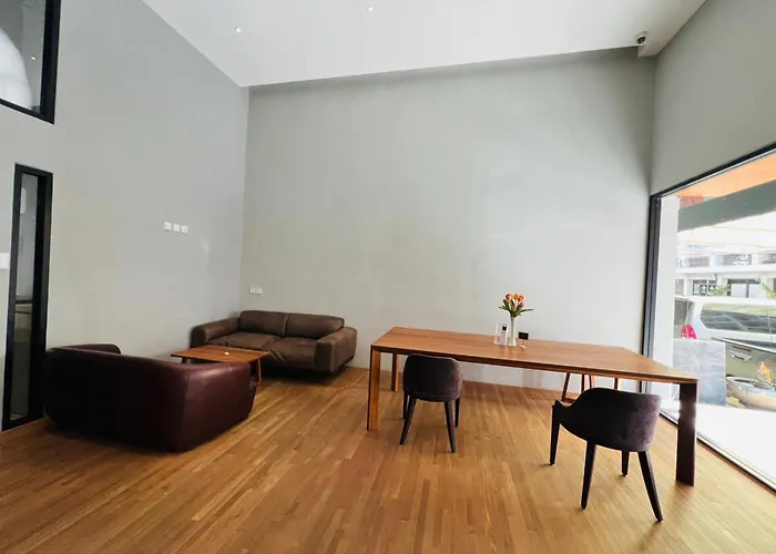 Hotel Woodstory Boutique 3*