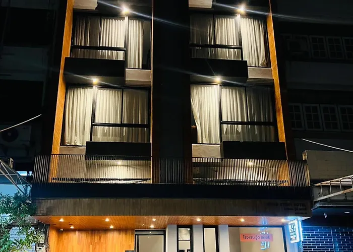 Woodstory Boutique Hotel 3*